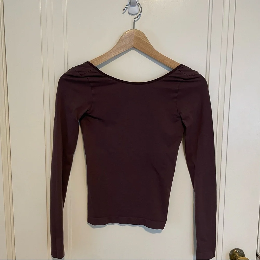 Free People Intimately Low Back Seamless Long Sleeve‎ in Chocolate Brown - Picture 3 of 5